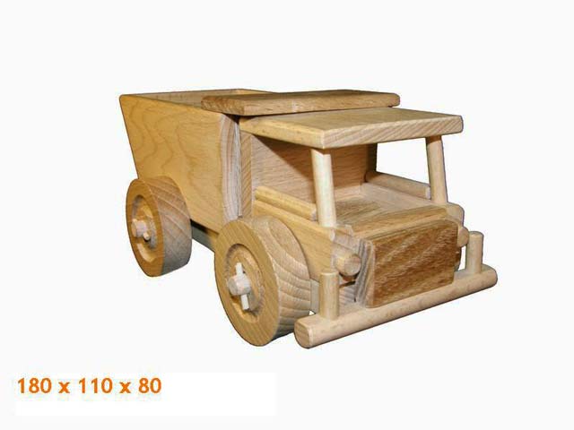 Camión volquete de madera