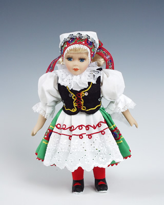 Jihoceska Blata muñeca en trajes nacionales  