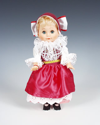 Smichov muñeca en trajes nacionales   