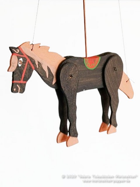 Caballo marioneta de madera